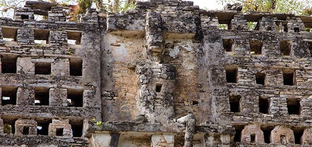 Zona Arqueológica Yaxchilán, Palenque