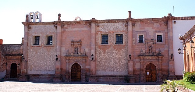 Rinconada de las Capuchinas, Lagos de Moreno
