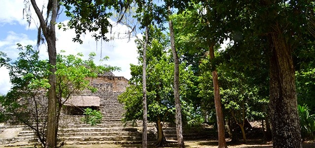 Zona Arqueológica Chacchoben, Bacalar