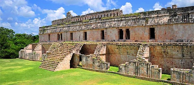 Zona Arqueológica de Kabah