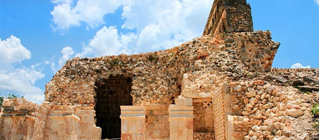 Zona Arqueológica de Kabah, Ticul