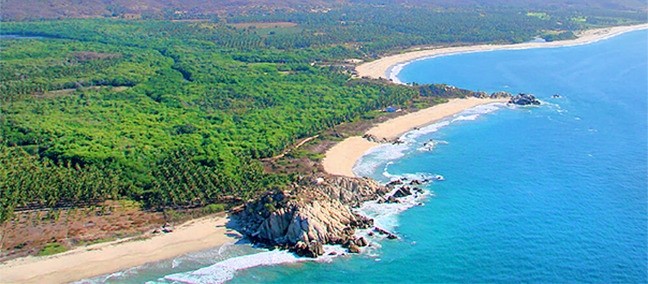Playa Roca Blanca, Puerto Escondido