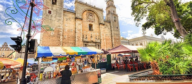 Mérida en Domingo, Mérida