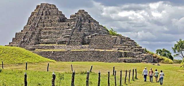 Archaeological Zone Moral - Reforma