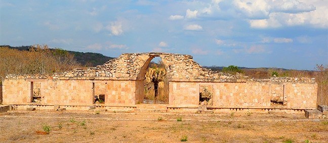 Zona Arqueológica de Oxkintok, Mérida