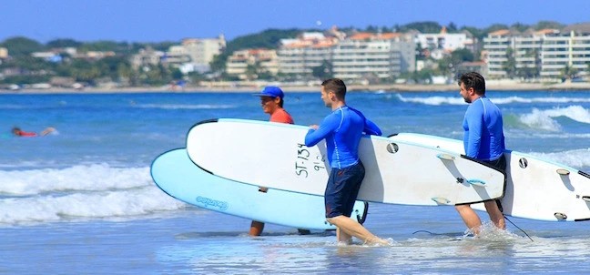 Clases de Surf, San Francisco ( San Pancho )