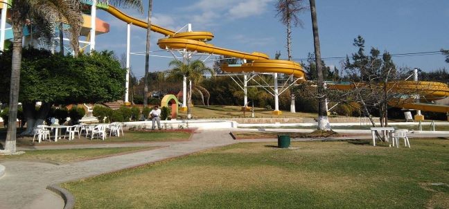 Balneario Municipal, Tonatico