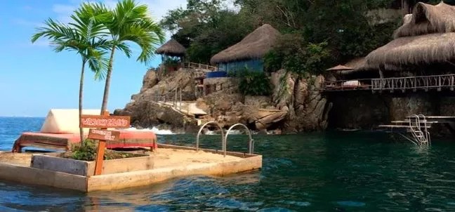 Playa Colomitos, Boca de Tomatlán