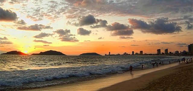 Las Tres Islas, Mazatlán