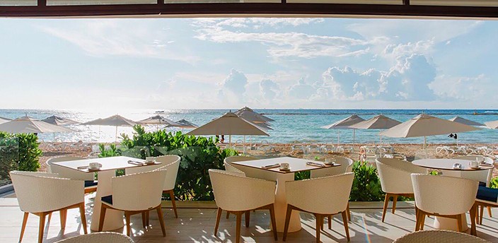 Mamitas Beach Club, Playa del Carmen