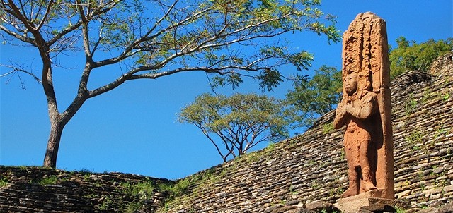 Zona Arqueológica Toniná, San Cristóbal de las Casas