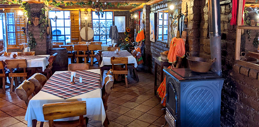 Los Adobes, Guachochi