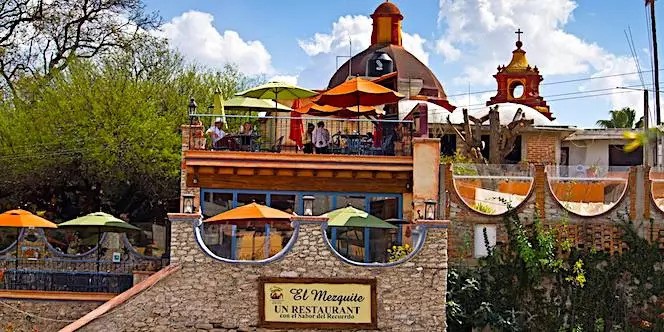 El Mezquite, Bernal