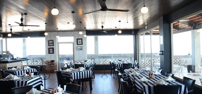 Stanley's Oyster Bar & Grill
