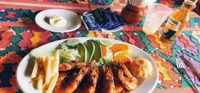 Tres Marías, Pie de la Cuesta