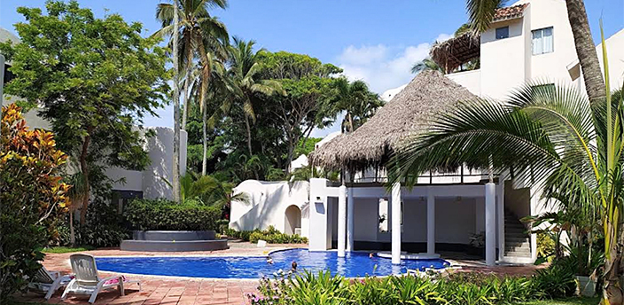 Cabo Alto, Costa Esmeralda