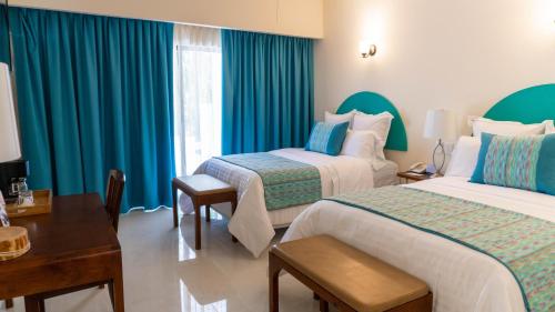 The Marine Waterfront Hotel, La Paz