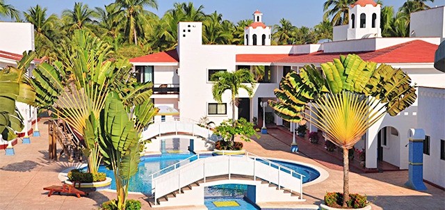 Paraíso Escondido, Barra de Navidad