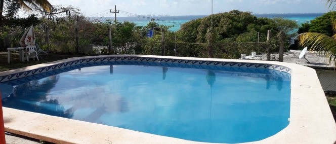 María Elena, Isla Mujeres
