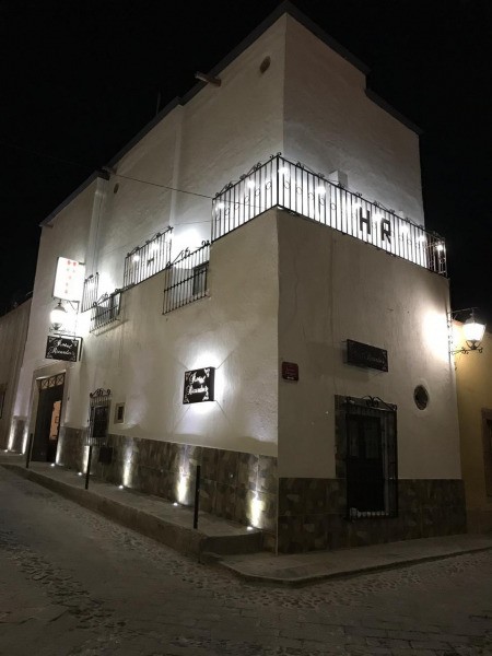 Ricardos, Bernal