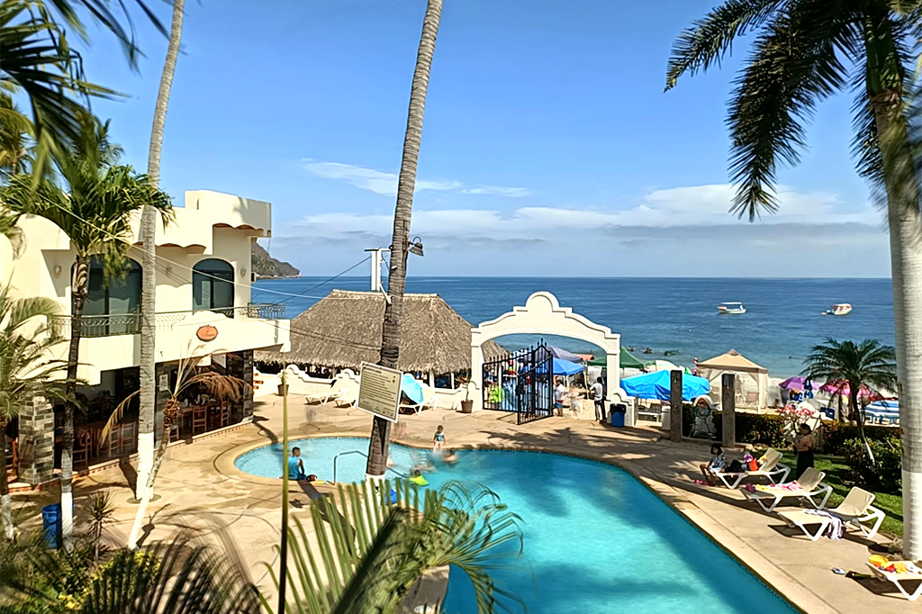Villas Corona, Los Ayala
