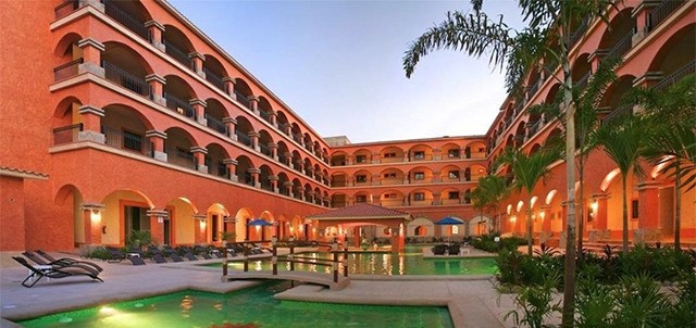 Marina Park Plaza, Huatulco