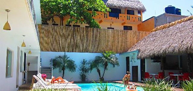 Aqua Luna, Puerto Escondido