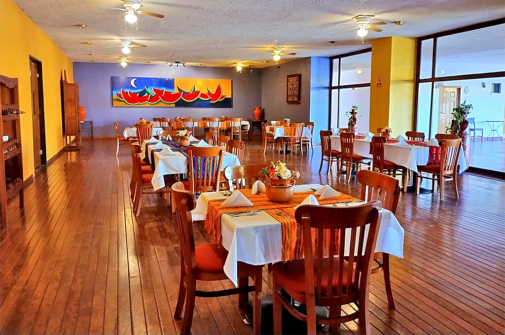 The Halfway Inn, Guerrero Negro
