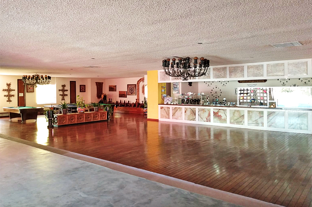 The Halfway Inn, Guerrero Negro
