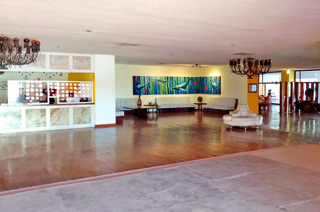 The Halfway Inn, Guerrero Negro