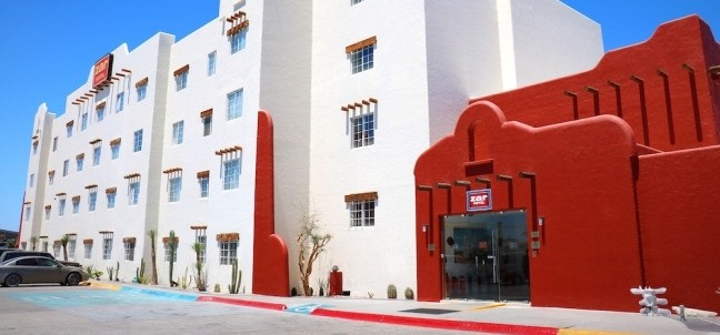 Zar La Paz, La Paz