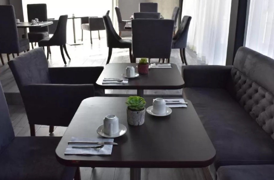 ESDUMA HK Hotel Pachuca, Pachuca