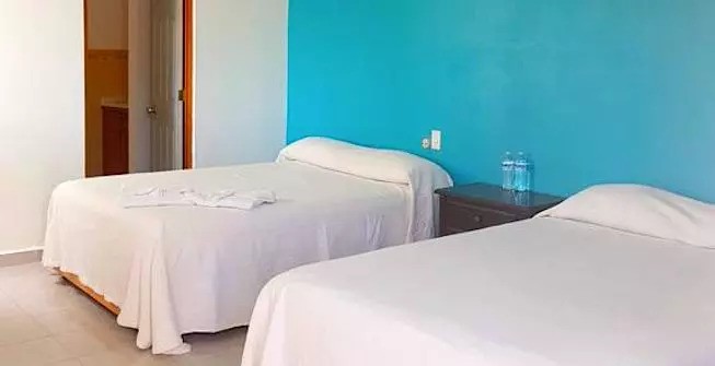 El Hotel, Puerto Escondido