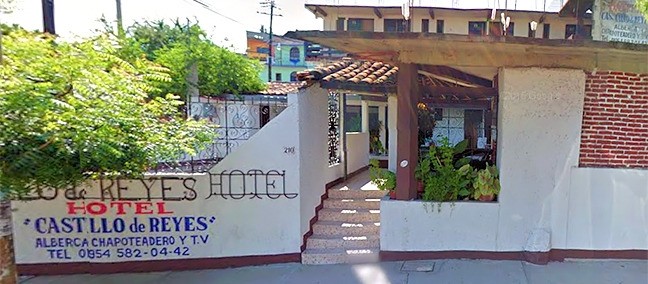 Castillo de Reyes, Puerto Escondido