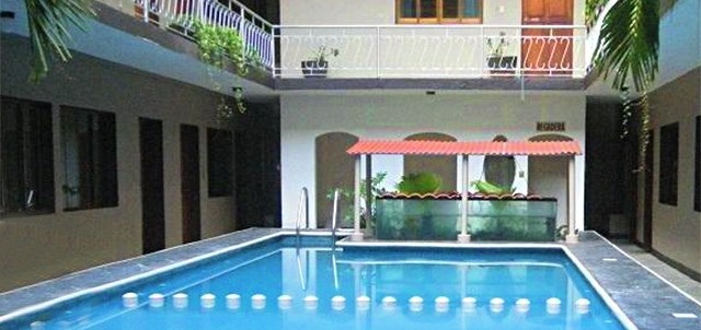 Sevillano, Acapulco