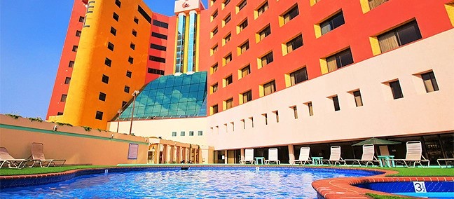 Corona Plaza, Rosarito