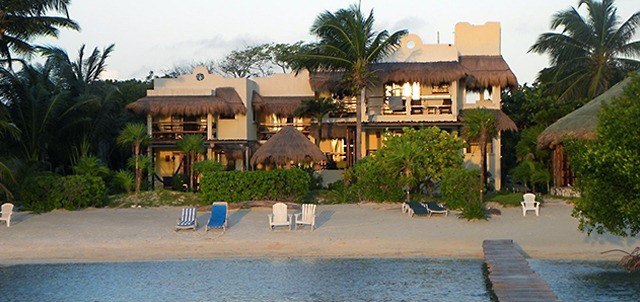 Tierra Maya, Xcalak